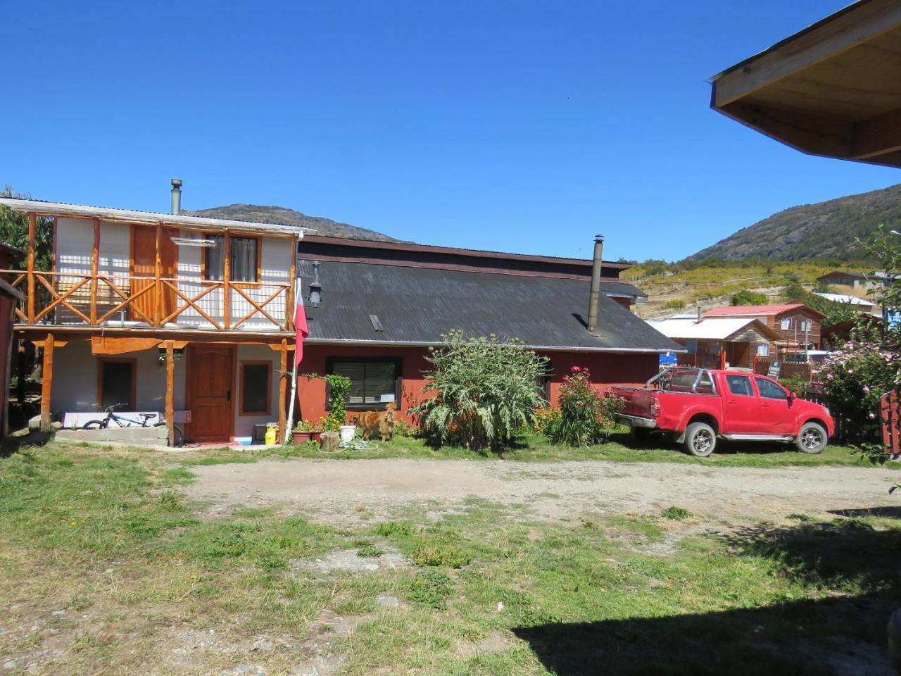 Hostal Y Cabanas Peumayen Puerto Guadal Eksteriør bilde
